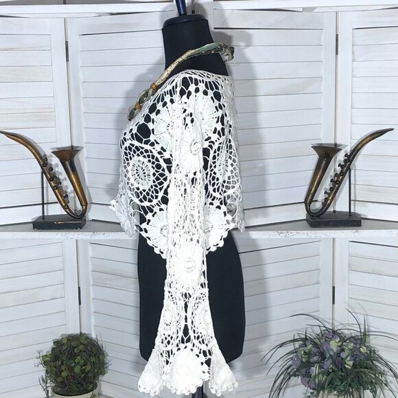 Forever 21 Crochet Top Bell Sleeves Lace Floral Off White Small - Picture 5 of 11
